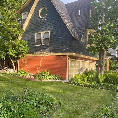 Spacious 3Br Stay Pet Friendly Wi-Fi